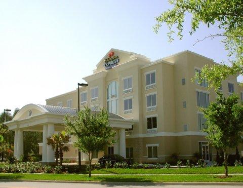Holiday Inn Express & Suites Brownfield Exterior photo